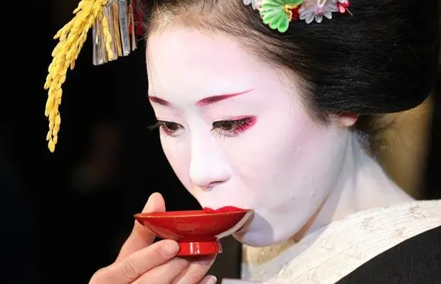 Saquê - Tudo sobre a bebida japonesa feita de arroz