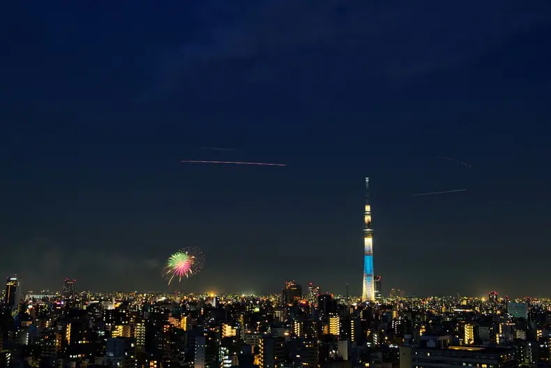 Tokyo Skytree - A torre mais alta do Japão Tokyo Skytree - A torre mais alta do Japão