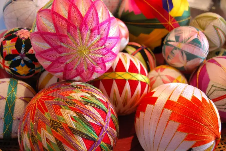 Padrões tradicionais em temas japoneses Arte japonesa colorida com padrão decorativo tradicional