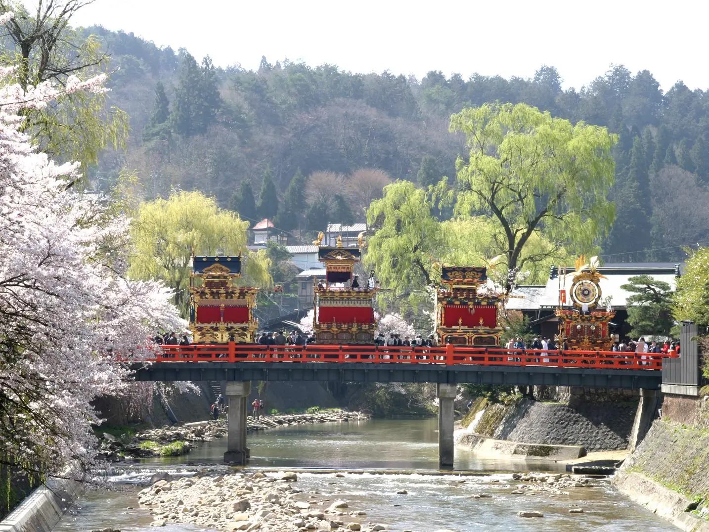Takayama Matsuri (高山祭り), one of the most famous festivals in Japan. Takayama Matsuri (高山祭り), one of the most famous festivals in Japan.