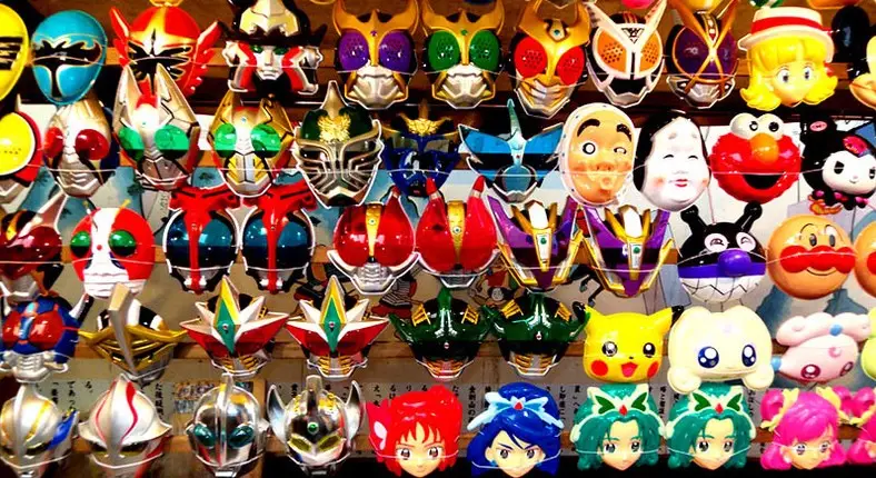 As famosas máscaras japonesas As famosas máscaras japonesas