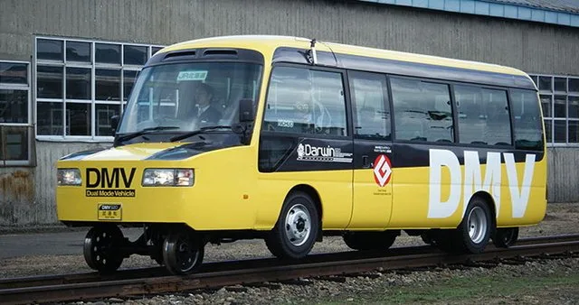 5 Trens especiais que você só encontra no Japão Dual Mode do Japão veículo, que pode rodar em estradas, bem como ferroviário