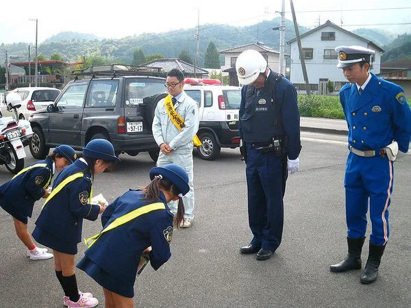 É verdade que japoneses trabalham muito? É verdade que japoneses trabalham muito?