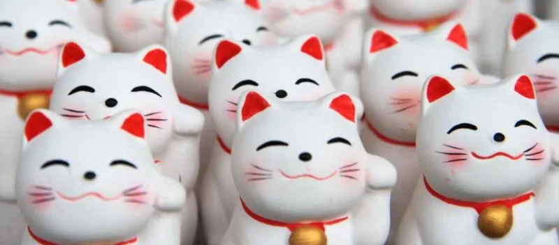 Maneki Neko - Gato da Sorte Japonês - Significado e Origem Maneki Neko - Gato da Sorte Japonês - Significado e Origem