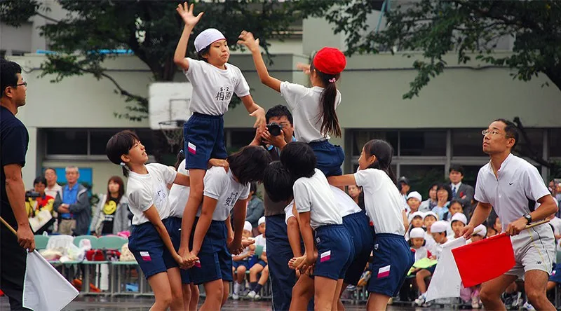 Os problemas do sistema educacional japonês