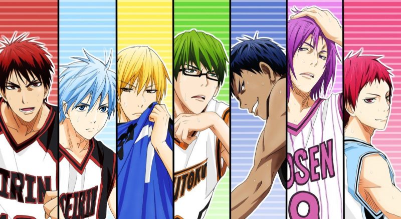 ตัวละคร Kuroko no Basket เรียงกัน คุโรโกะ คางามิ และสมาชิกรุ่นปาฏิหาริย์ยืนเรียงในชุดบาส