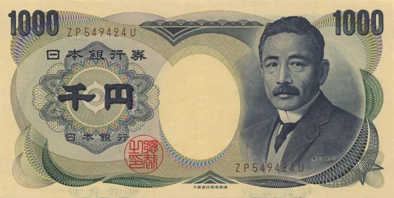 Ienes para viagem no Japão Notas de iene representando escolhas conscientes em viagem pelo Japão
