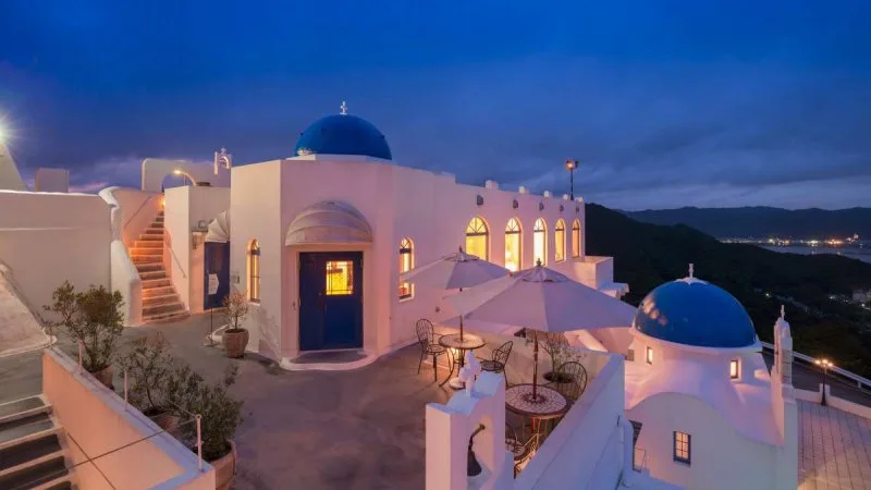 Lugares do Japão inspirados em outros países villa santorini Conhecendo o mundo em lugares estrangeiros do Japão