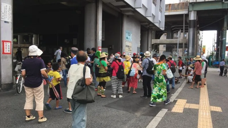 Os Invisíveis moradores de rua no Japão Os Invisíveis moradores de rua no Japão