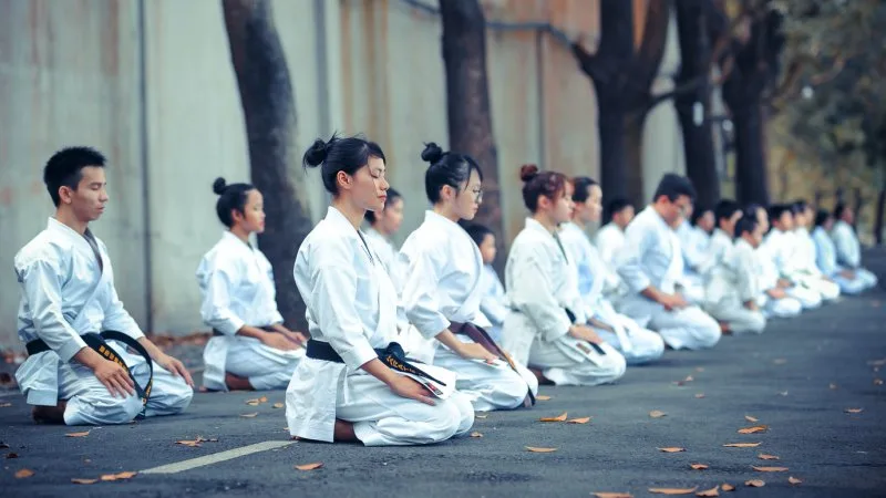 Zazen - การทำสมาธิ Zen แบบพุทธศาสนา Zazen - การทำสมาธิ Zen แบบพุทธศาสนา