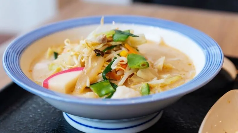 15 tipos de macarrão Japonês tipo de macarrão japonês - chanpon