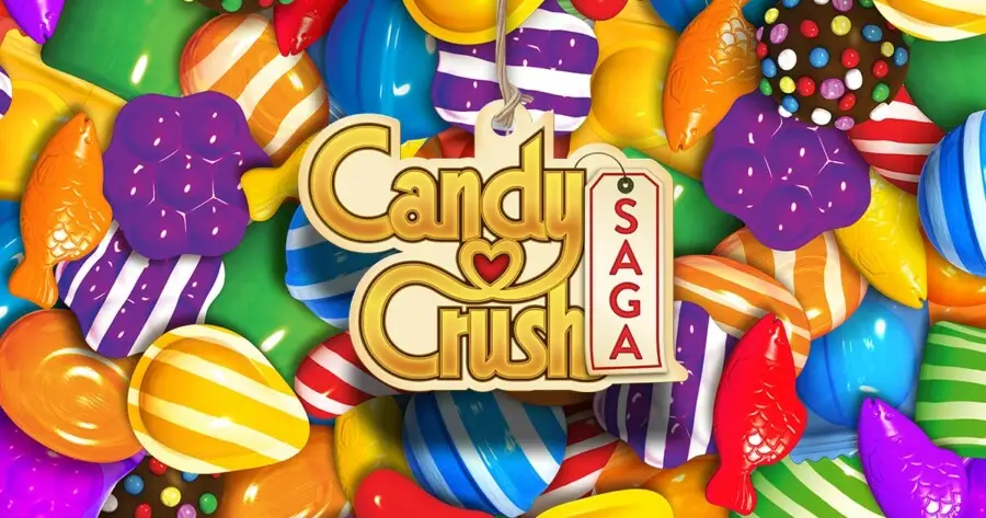 Candy Crush como jogo casual Doces coloridos alinhados em uma partida de Candy Crush