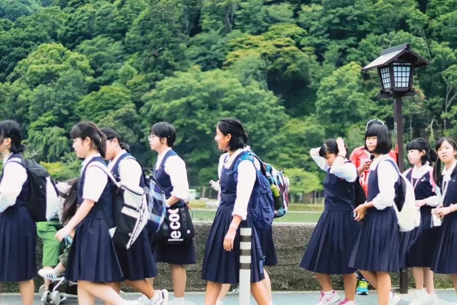 Situação atual e questões sobre educação no Japão