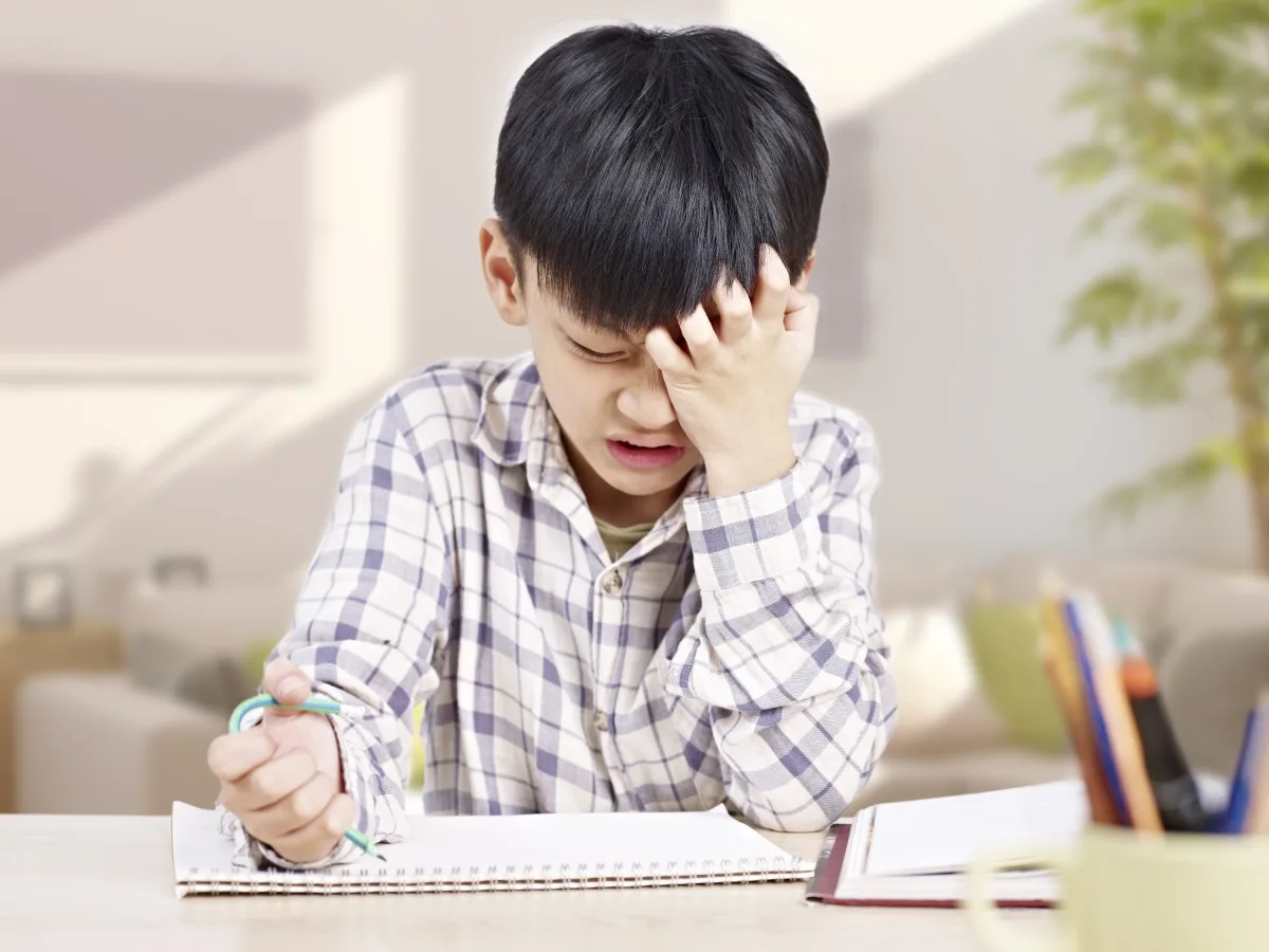 asian child studying