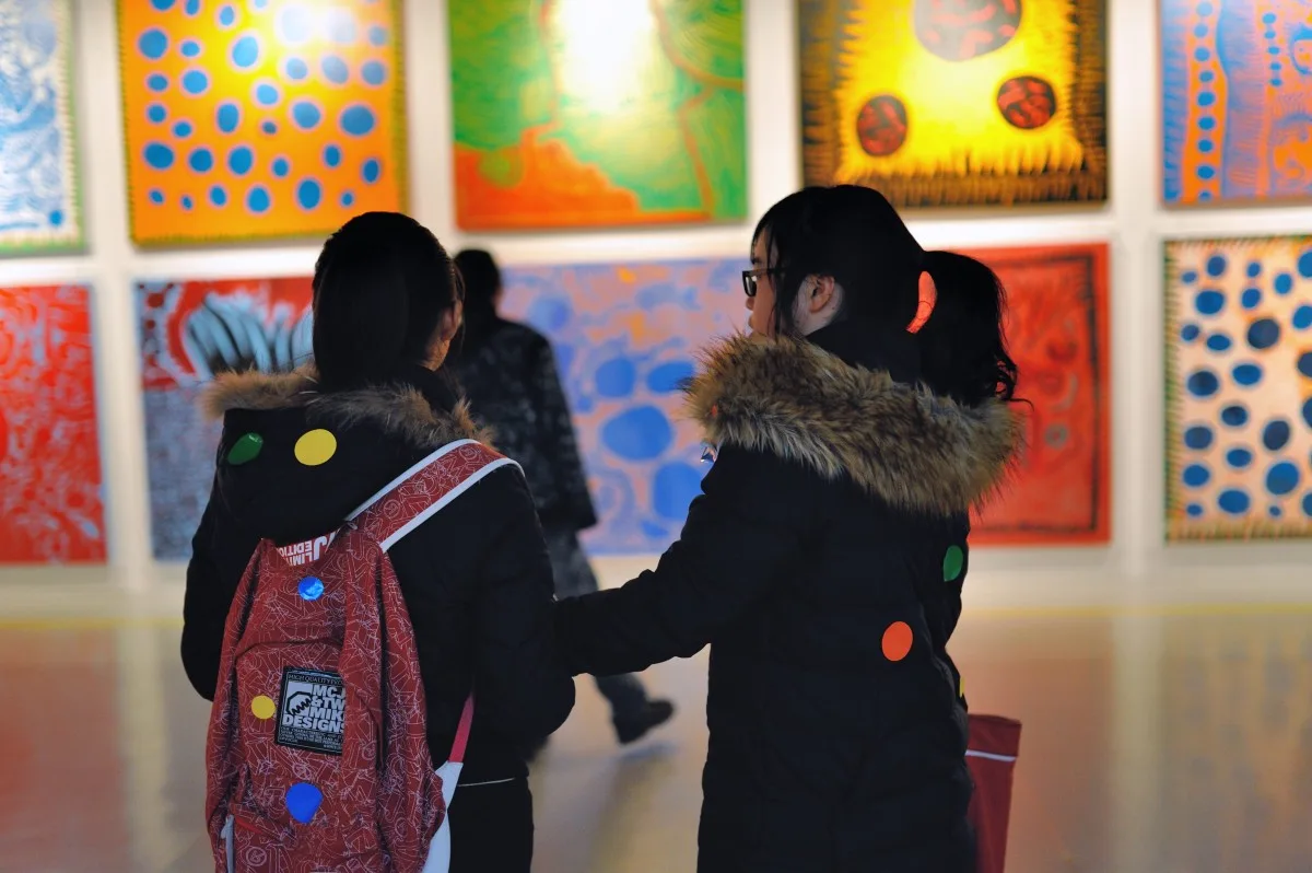 Yayoi Kusama - Seniman Skizofrenia dan Louis Vuitton