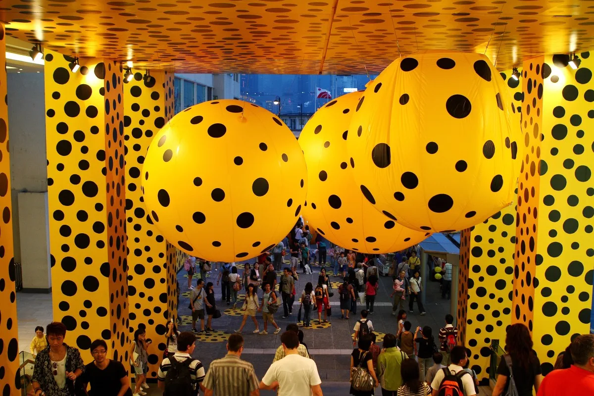13 Oct 2007 black polka dots pumpkins installation art by Japanese artist ,Yayoi Kusama.